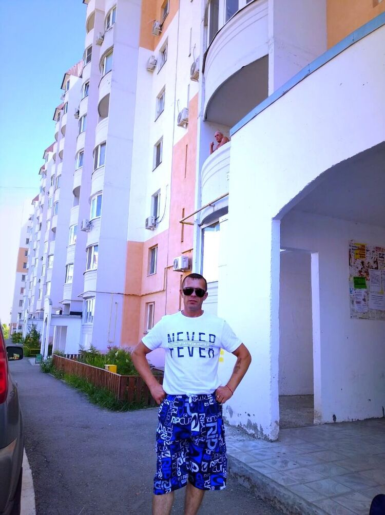  ,   Ivan, 41 ,   