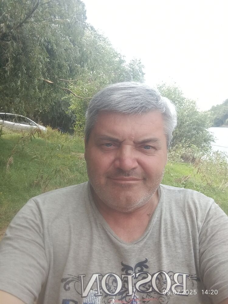  52608377  , 61 ,    