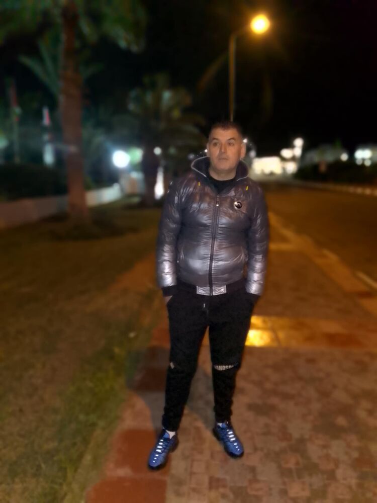  Tunis,   Adnen, 42 ,   ,   