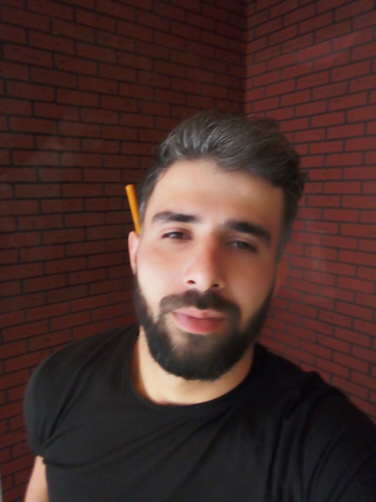  43586307  Emrah, 29 ,    