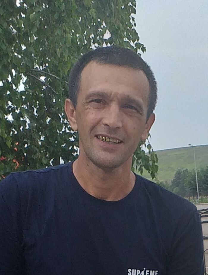  25018617  Almaz, 52 ,     