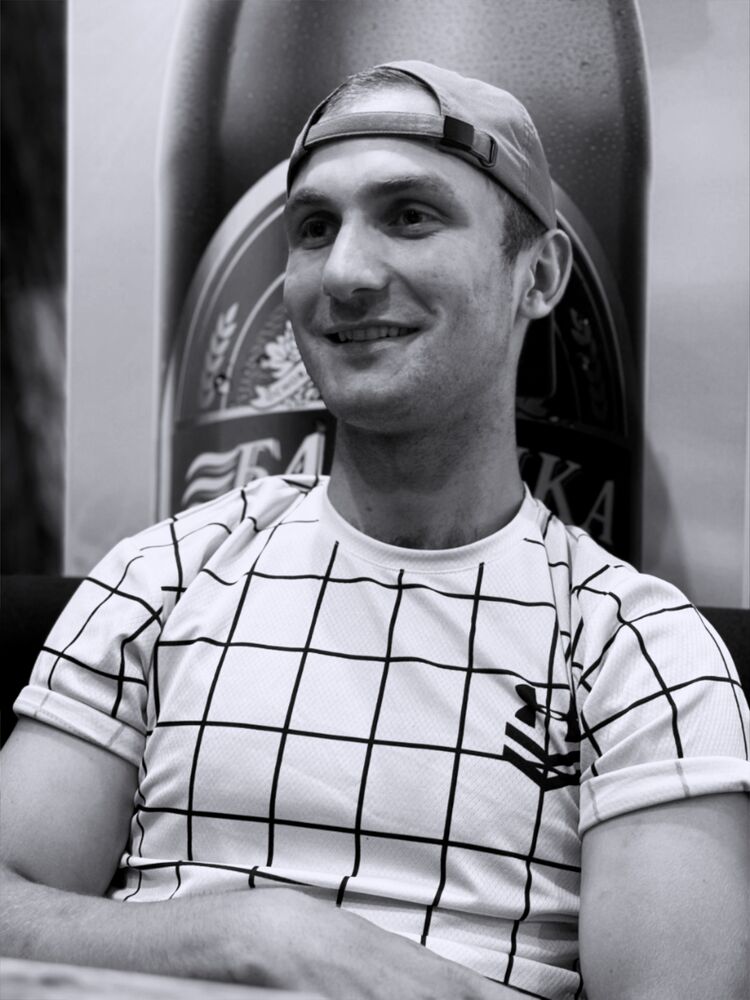  44180447  Alikhovskiy, 23 ,    