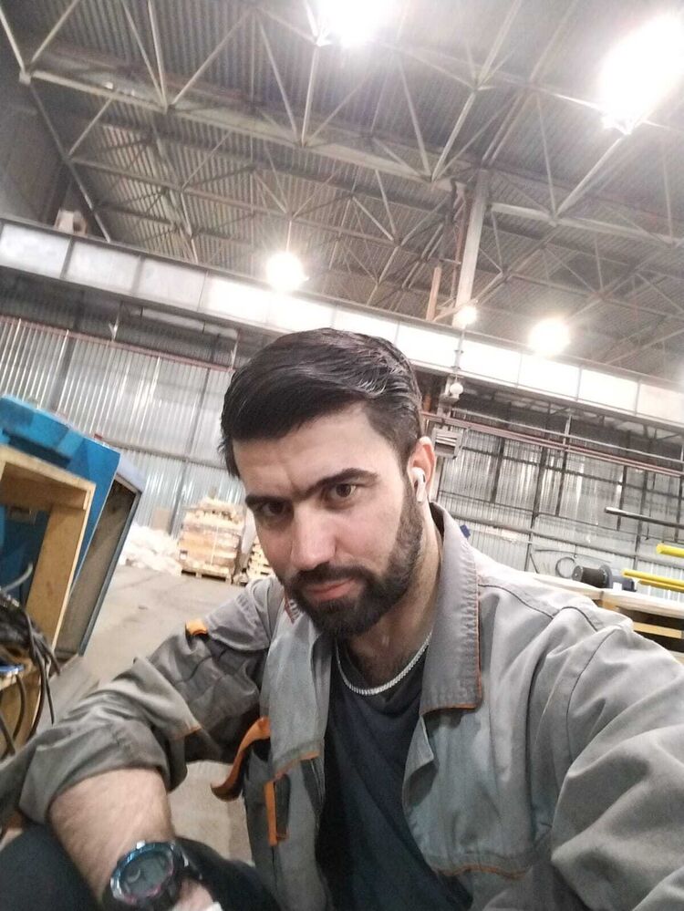  45964717  , 33 ,    