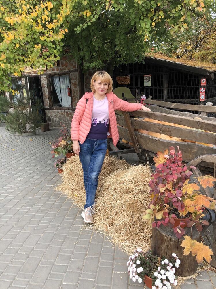 ,   Liliana, 48 ,   ,   , 