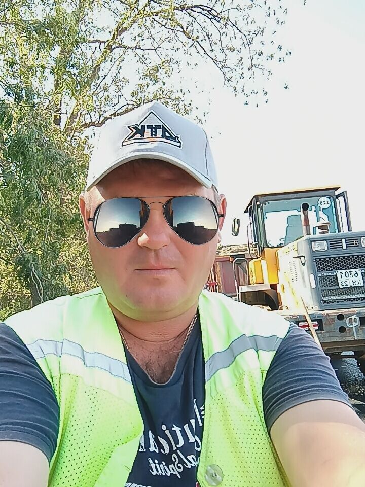  43054737  , 42 ,    