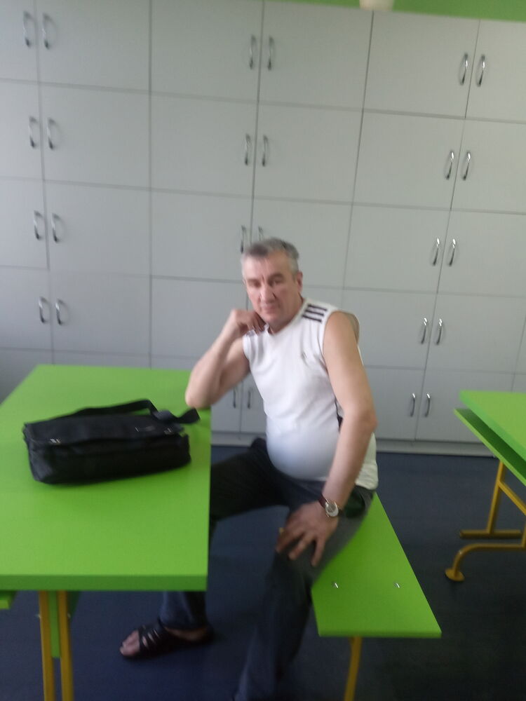  43470297   , 48 ,    