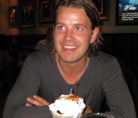 ���� 4697057 ������� ������, 32 ����, ���� ���������� � �����