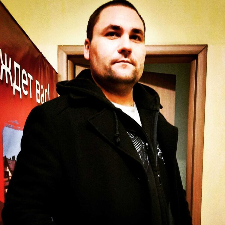  27424717  Alexander, 36 ,    --