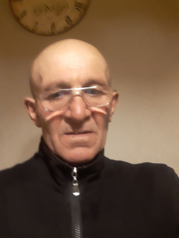  52686337  , 63 ,    