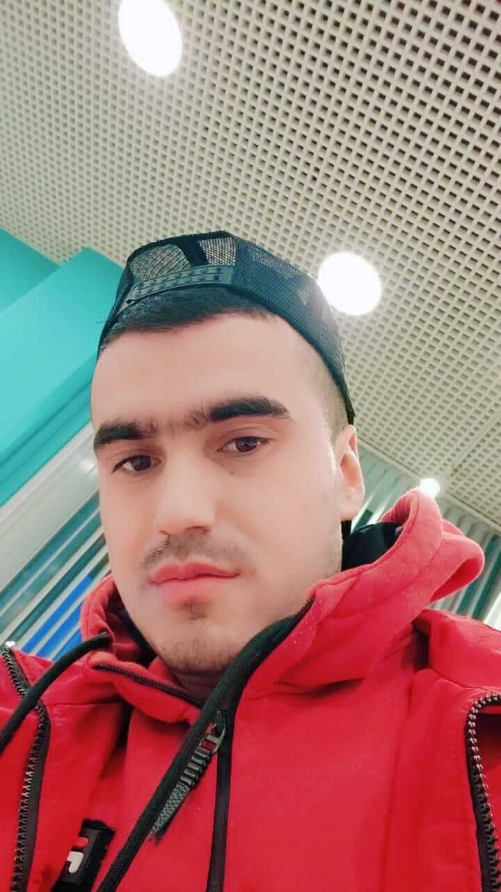  51613087  Ruslan, 27 ,    