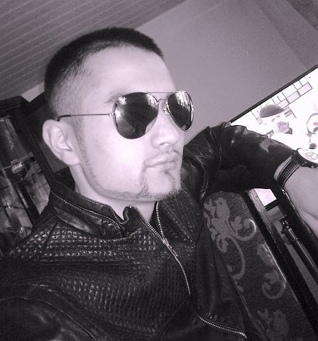  5603377  Adxambek, 31 ,    