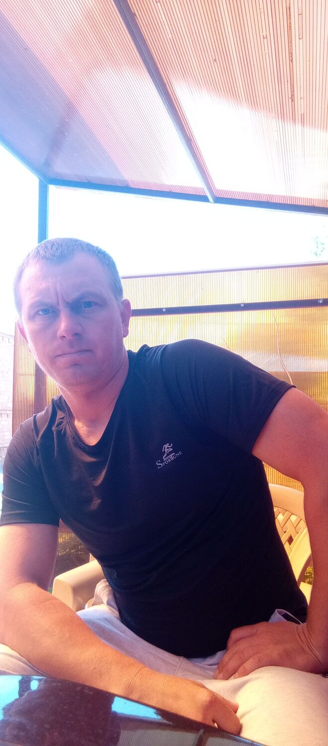  43465537  MaKs, 37 ,    