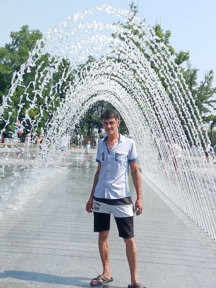 23758867  , 44 ,    