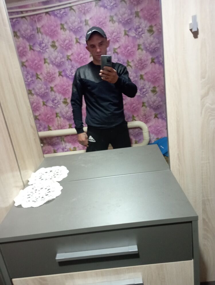 31486747  Roma, 41 ,    