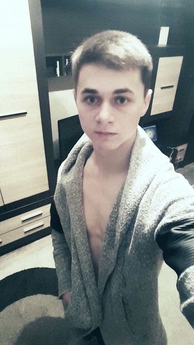  11626747  Petru, 63 ,    