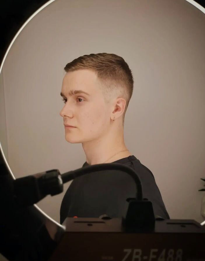 ���� 33079897 ������� ����, 41 ���, ���� ���������� � �����������