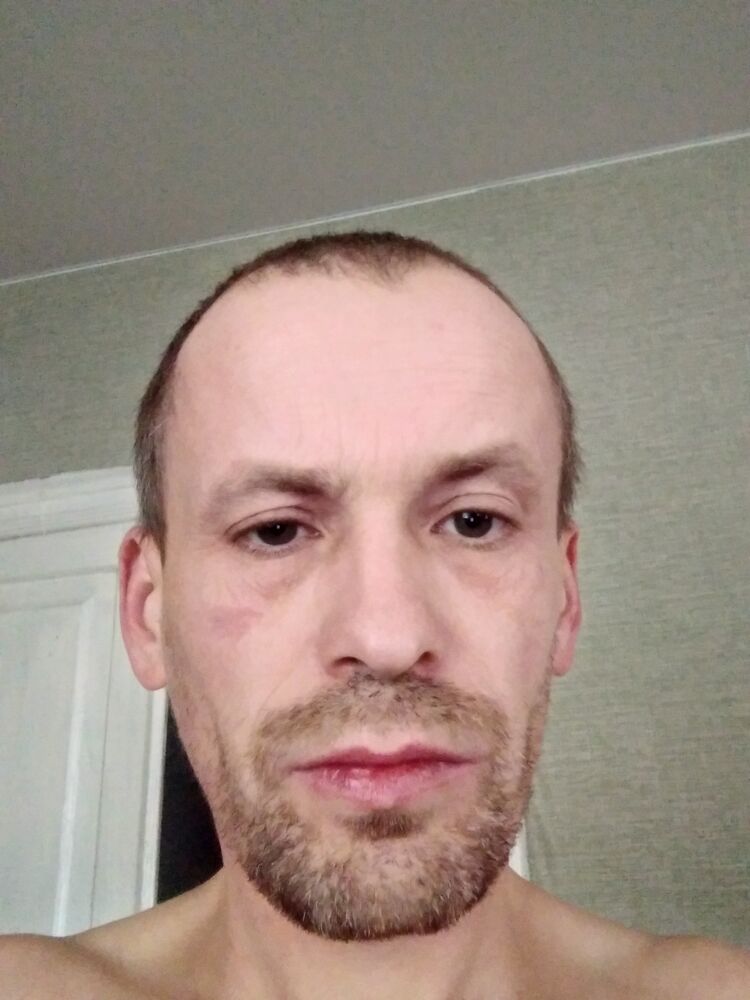  46760327  , 44 ,    