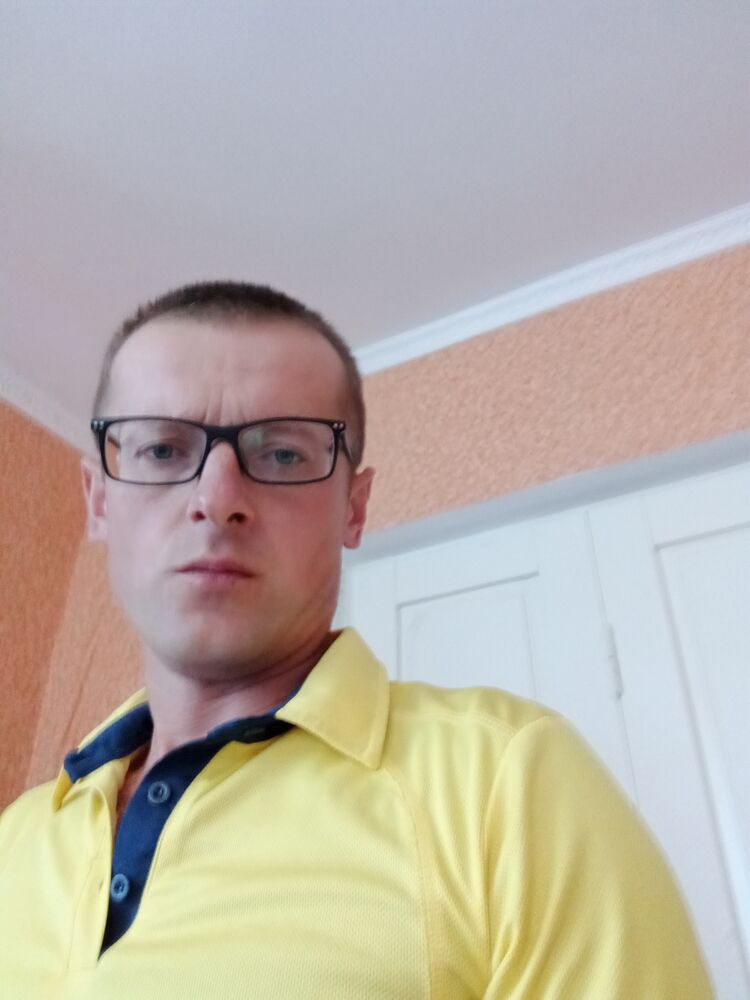  24086317  Siroga, 36 ,    