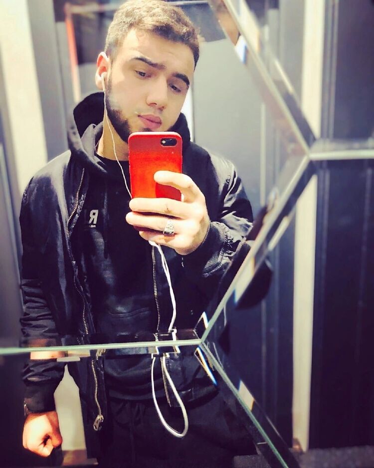  ,   , 27 ,   ,   