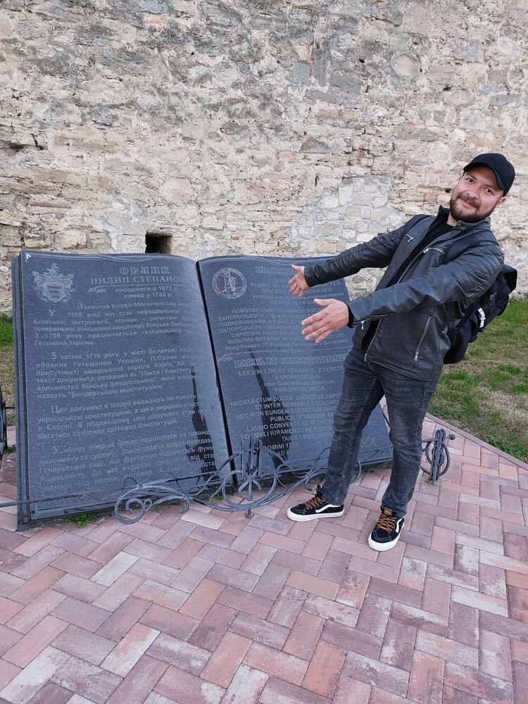  ,   Alexander, 22 ,   ,   