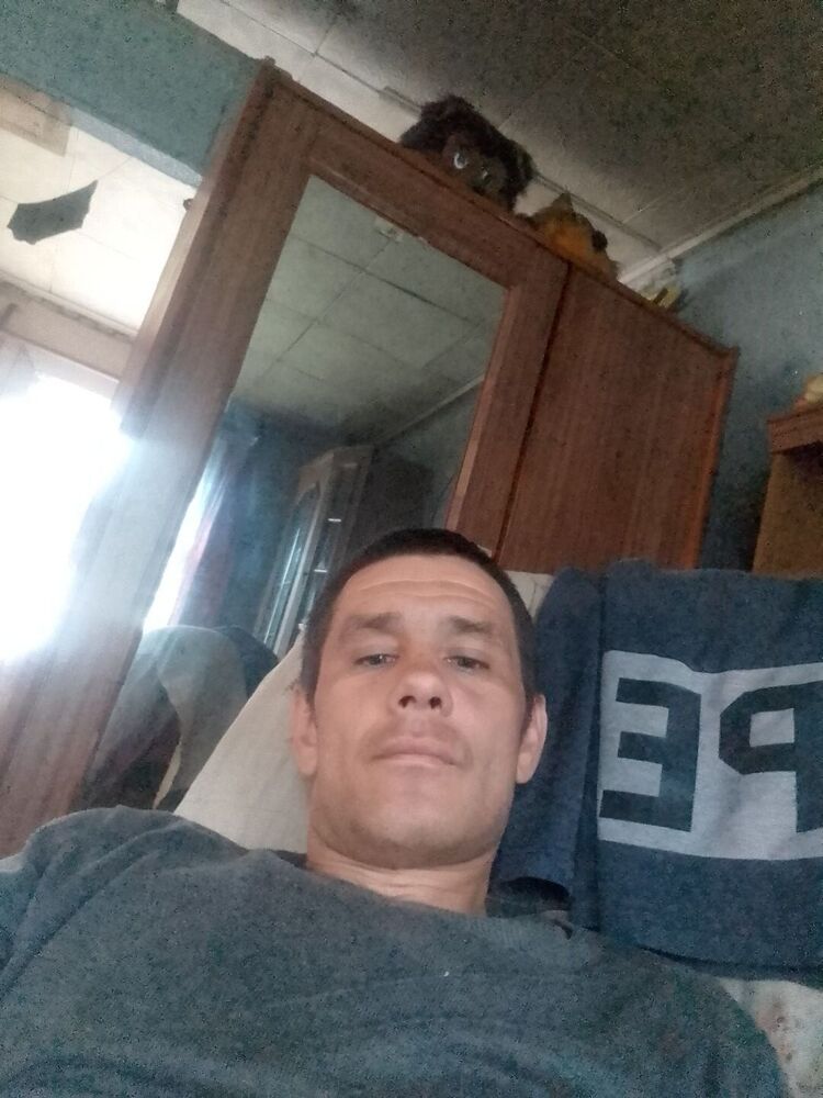  45233127  , 44 ,    