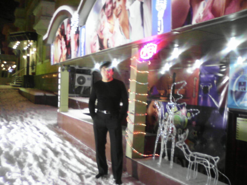  6926357  Tahir, 46 ,    