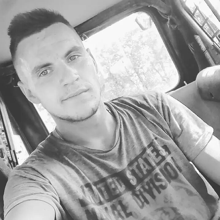  31463947  , 25 ,    