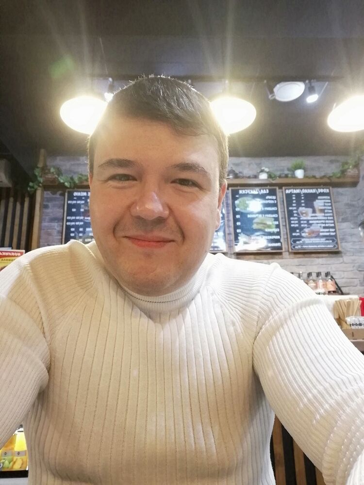  30924667  Dmitriy, 44 ,    