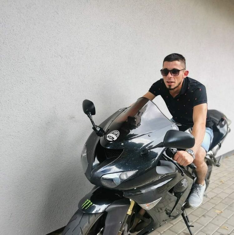  Bielany Wroclawskie,   , 29 ,   ,   