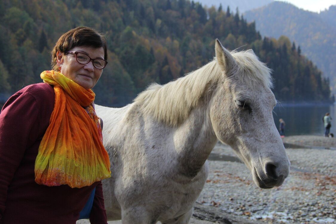  ,   Alevtina, 70 ,   ,   