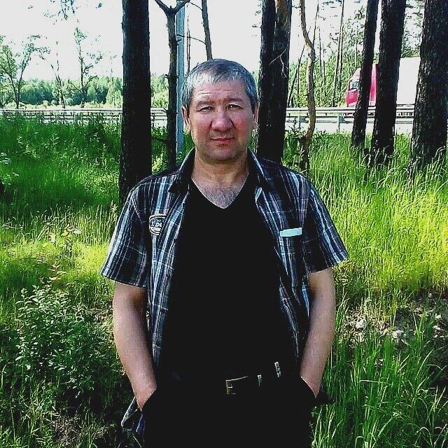  32907777  Xudoybergan, 54 ,    