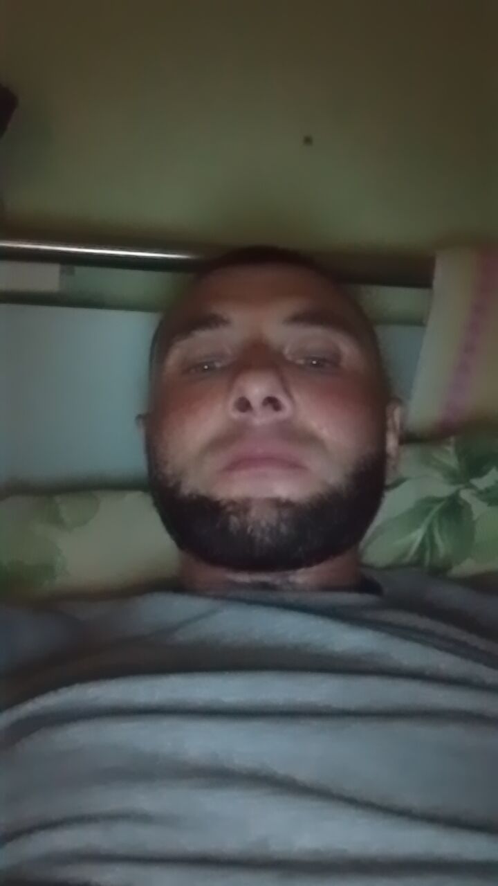  53239027  , 34 ,    --