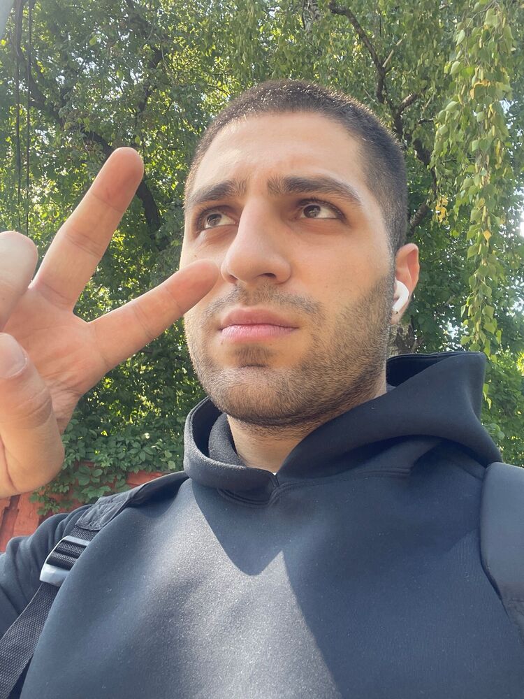  28563157  , 27 ,    -