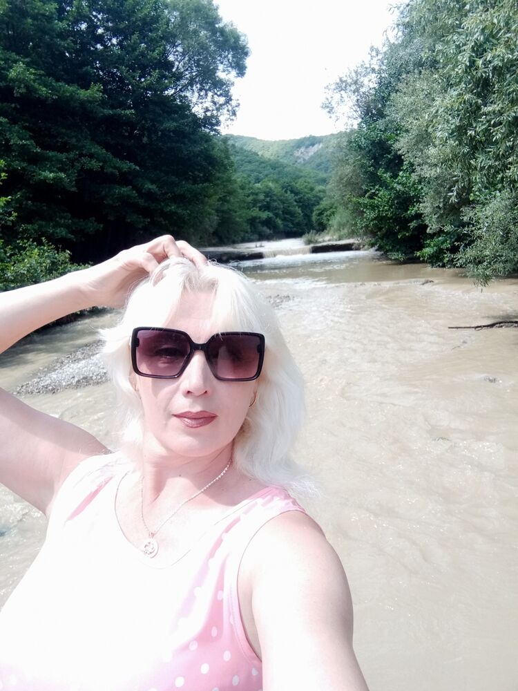  ,   , 52 ,   c 