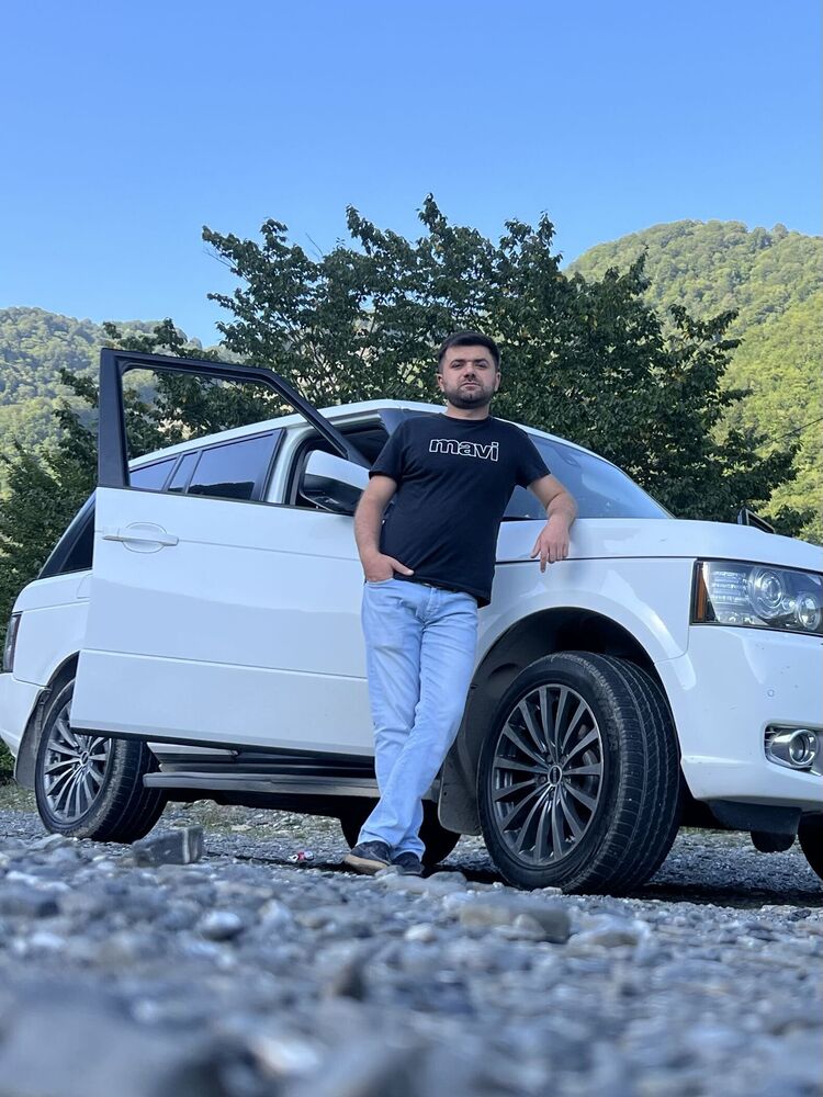  38915747  Xalid, 34 ,    