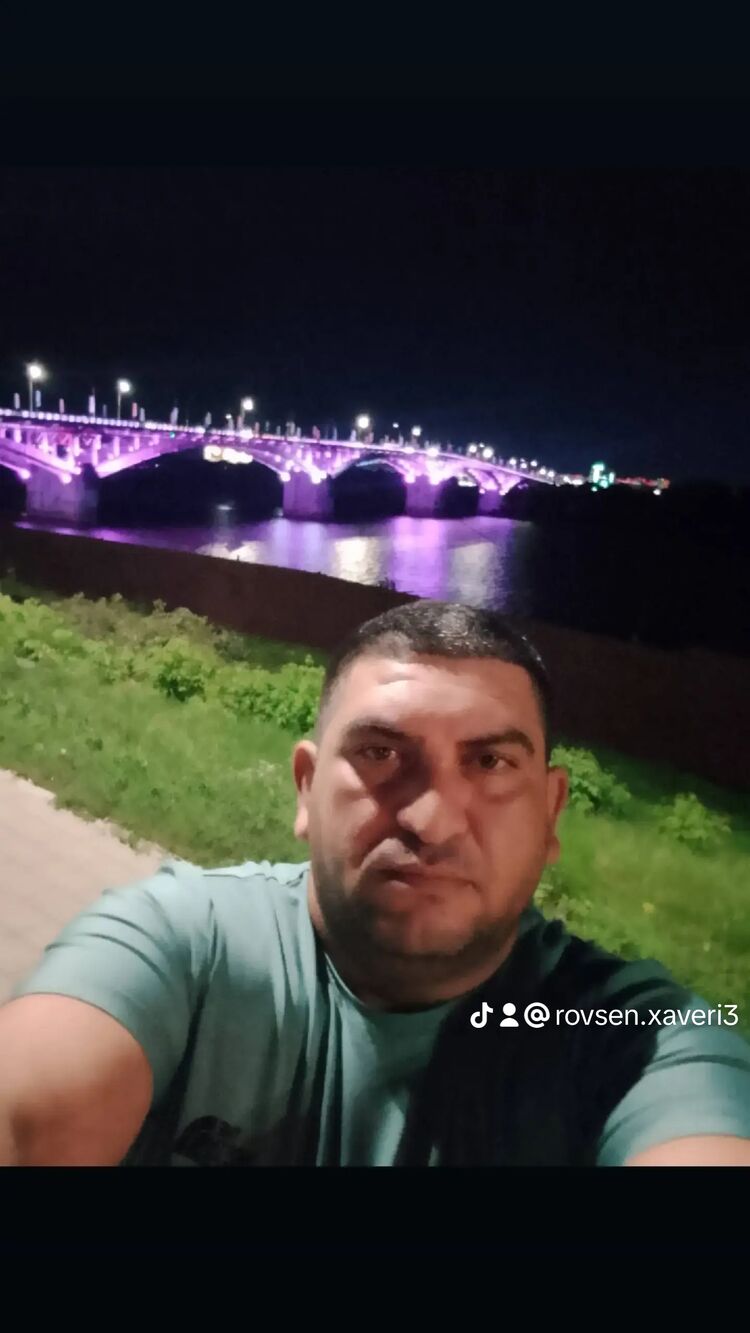  49862107  Rovsen, 36 ,    