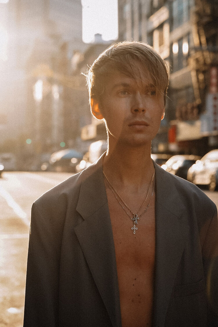  47921917  , 27 ,    -