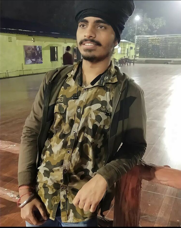  Amritsar,   Punjabi, 22 ,   ,   