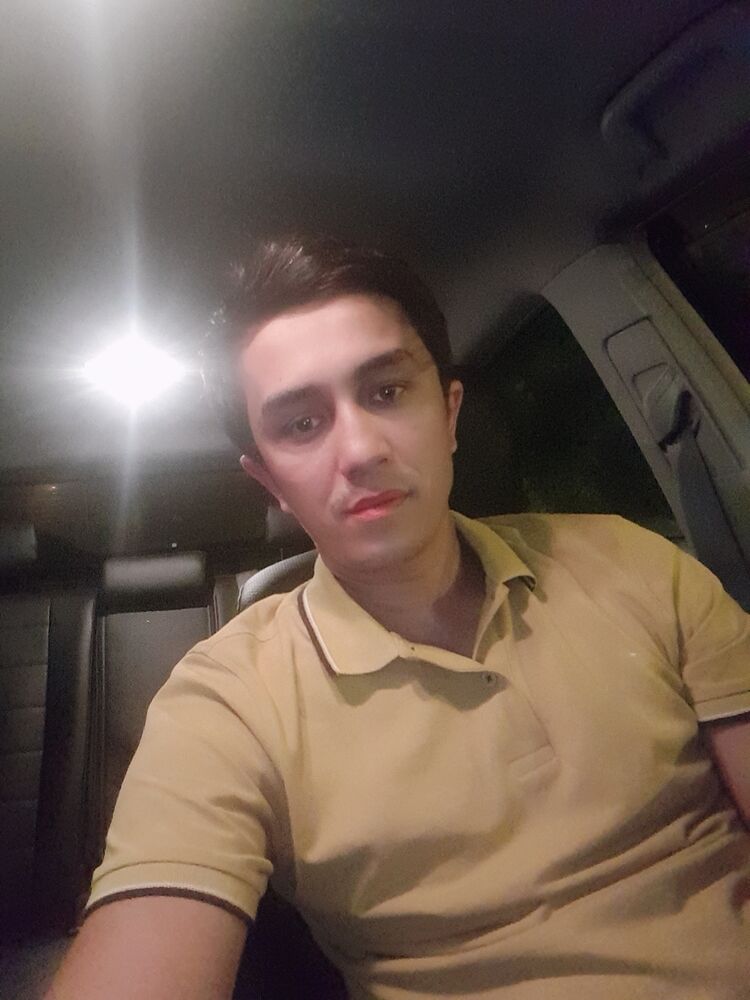  34799697  Sanjar, 40 ,    