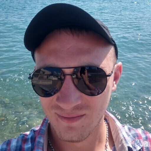  ,   Srenkiy, 32 ,   ,   , c 