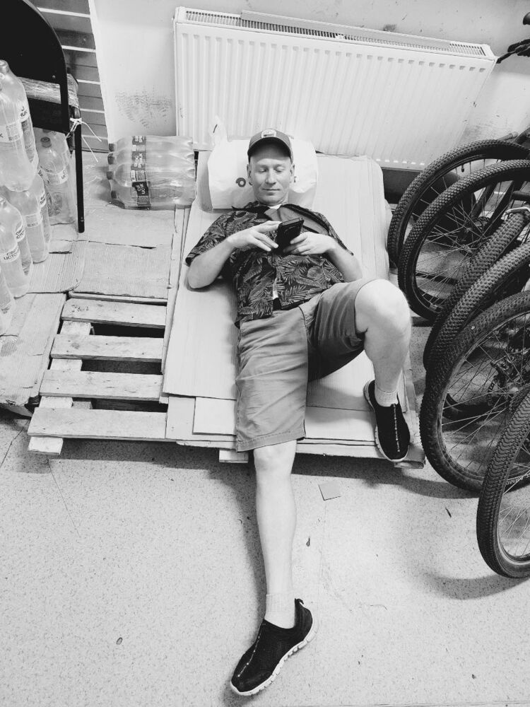  54076807  Mike, 38 ,    