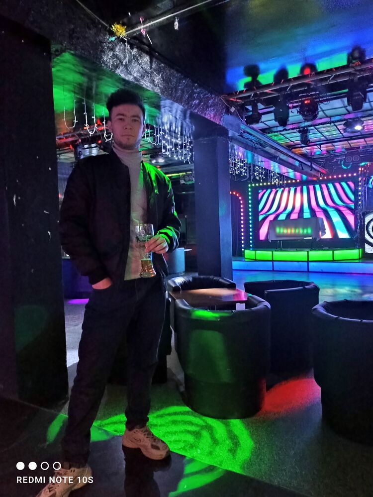  54074927  , 25 ,    -