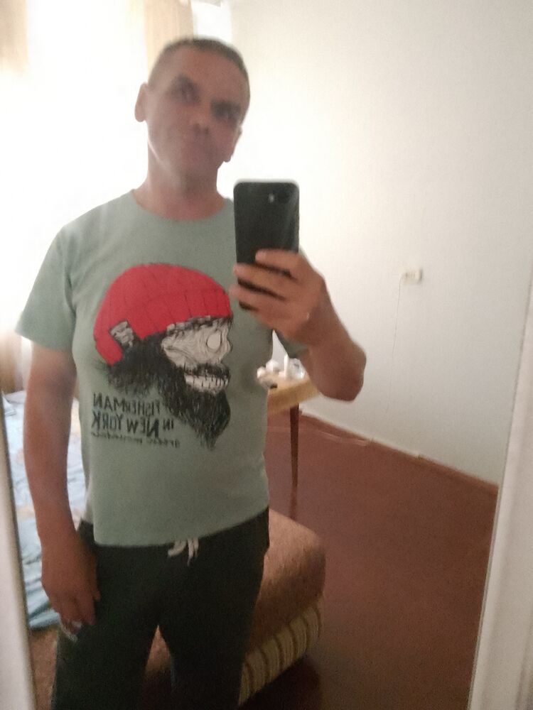  35816257  , 52 ,    