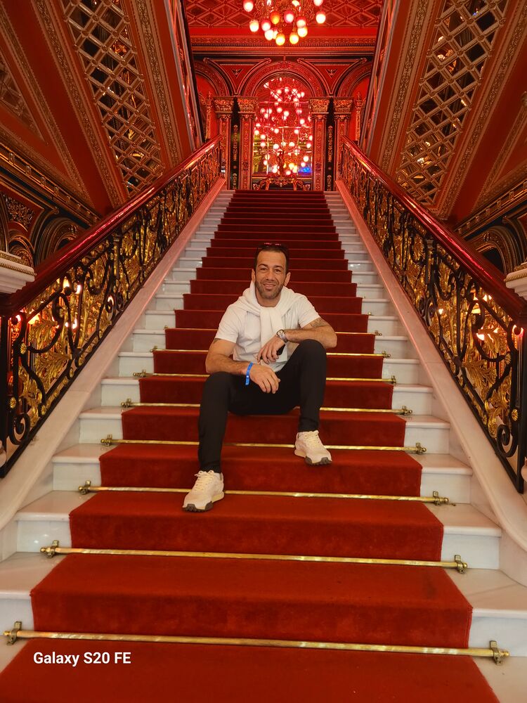  ,   Mehmet, 37 ,   ,   , c , 
