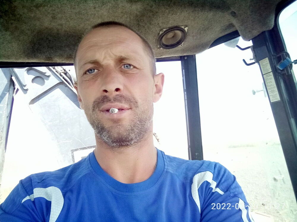  --,   , 43 ,   c 