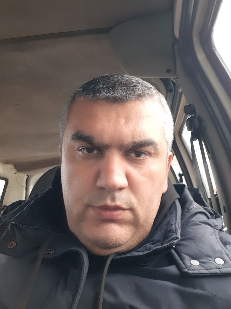  29467297  , 43 ,    