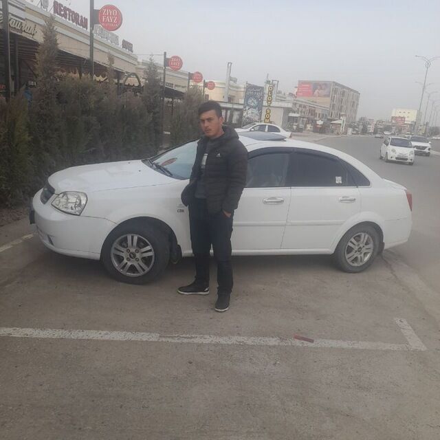  44823307  , 31 ,    