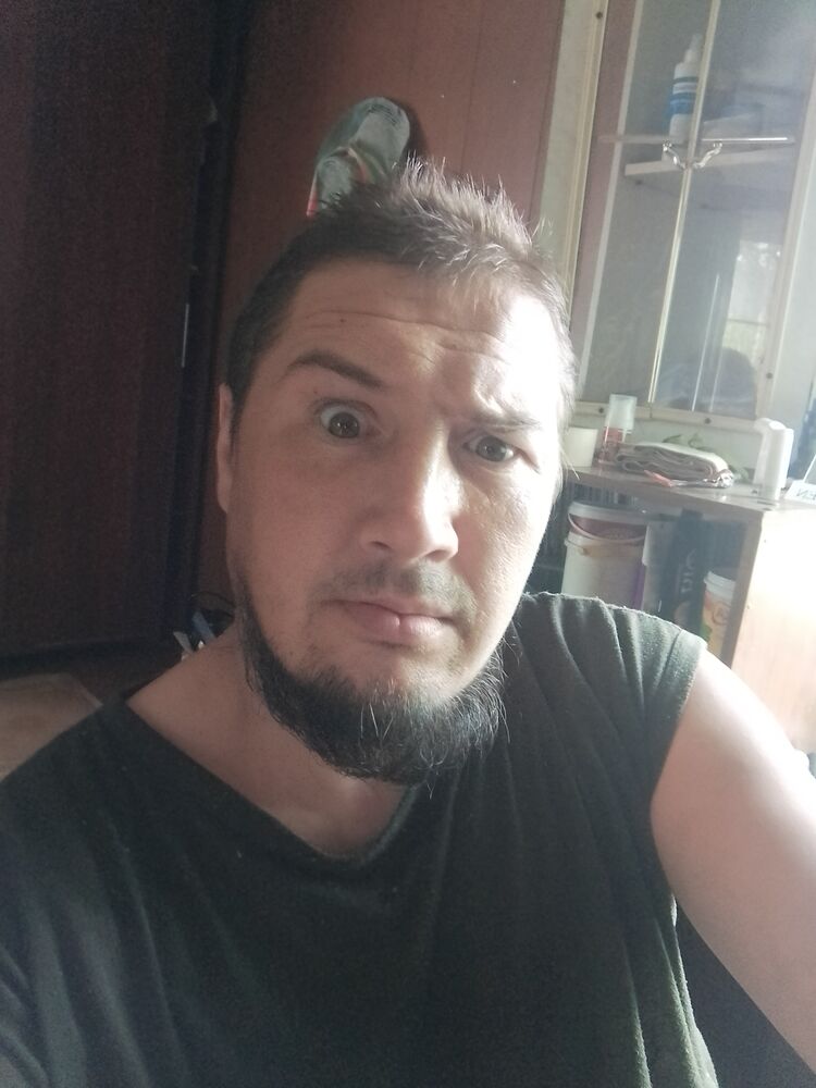  46183987  ˸, 39 ,    