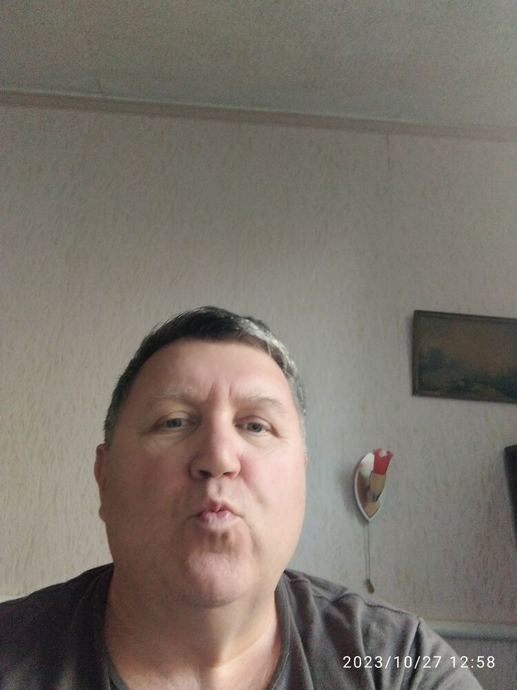  40701557  Taras, 62 ,    