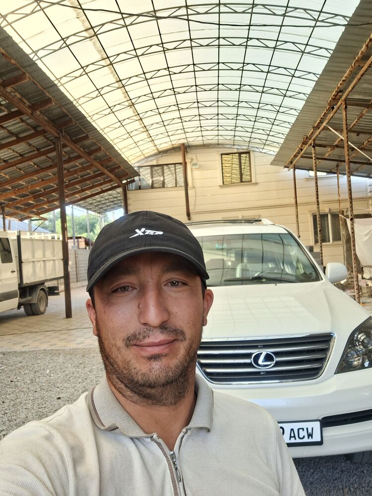  45246817  Alisher, 39 ,    